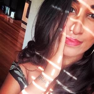 Meet your Posher, Upama